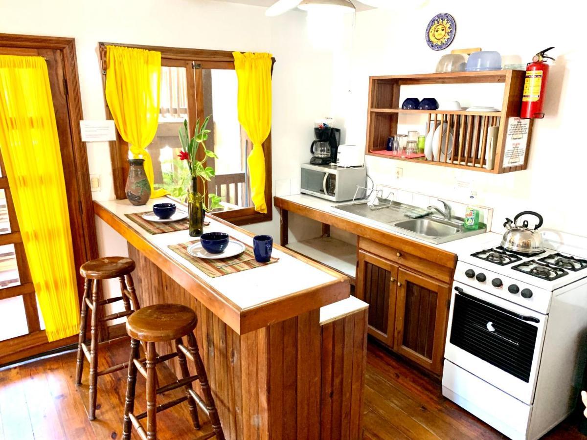 Seabreeze Inn ويست ايند المظهر الخارجي الصورة