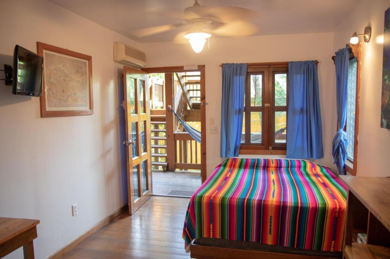 Seabreeze Inn ويست ايند المظهر الخارجي الصورة